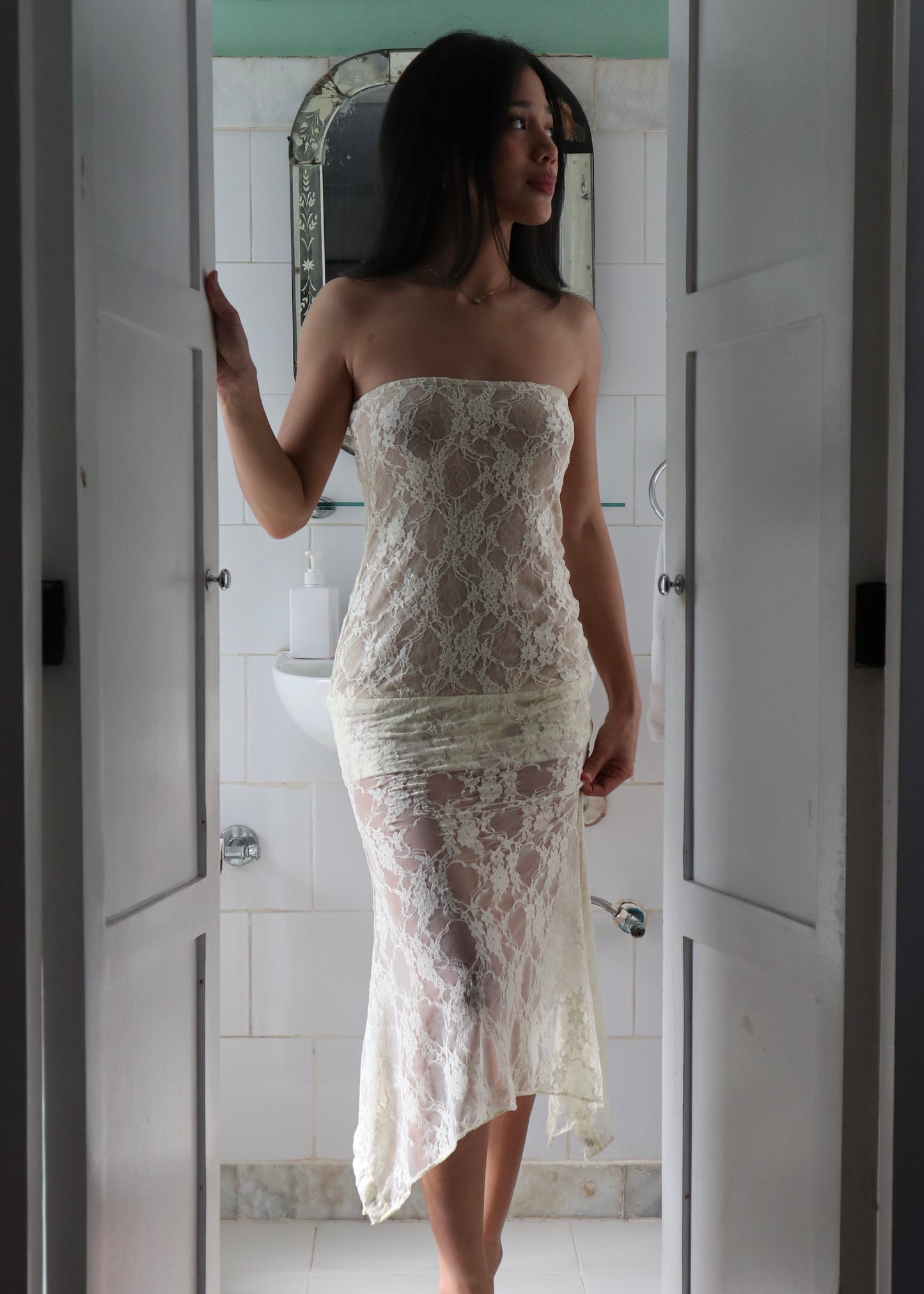Isadora Multi-Way in Lace